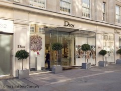 Dior Fashion Shop Sloane Street Knightsbridge Stock Photo - Alamy